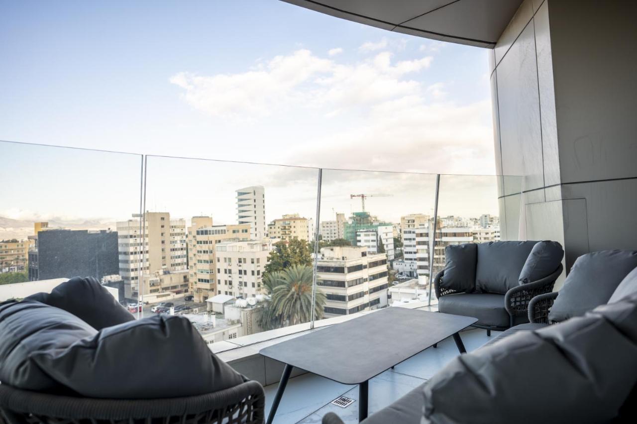 360 Nicosia - 1 Bedroom Luxurious Residence Extérieur photo